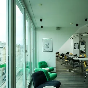 Design & Budget Schoenbrunn Viena